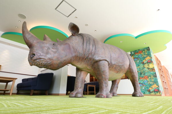 スタッフエース万代校エースグループ